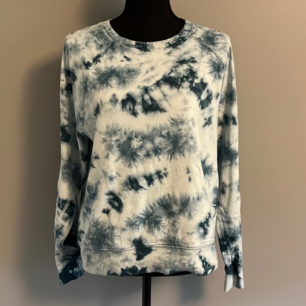 Athleta Sundown Tie Dye Crewneck Sweatshirt. Teal Blue